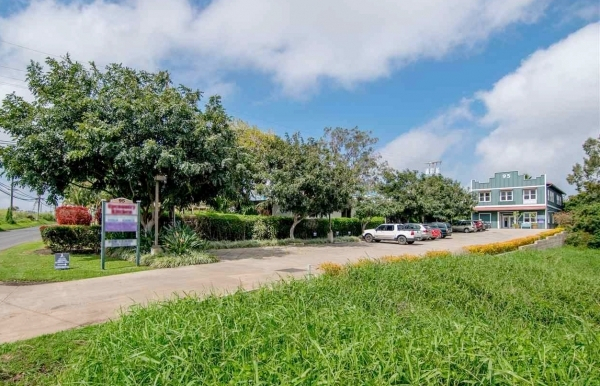 Wisdom Flow Yoga studio in Pukalani / Makawao, Maui