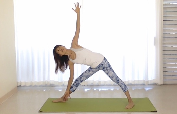 Oahu zoom online yoga class with Masumi from Waikiki